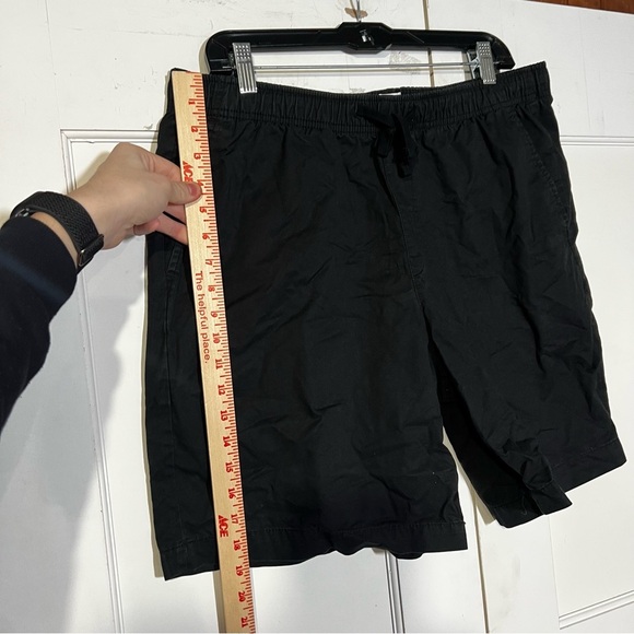 GAP 8 inch Easy Shorts Flex Khaki Black Size Large - Picture 3 of 6